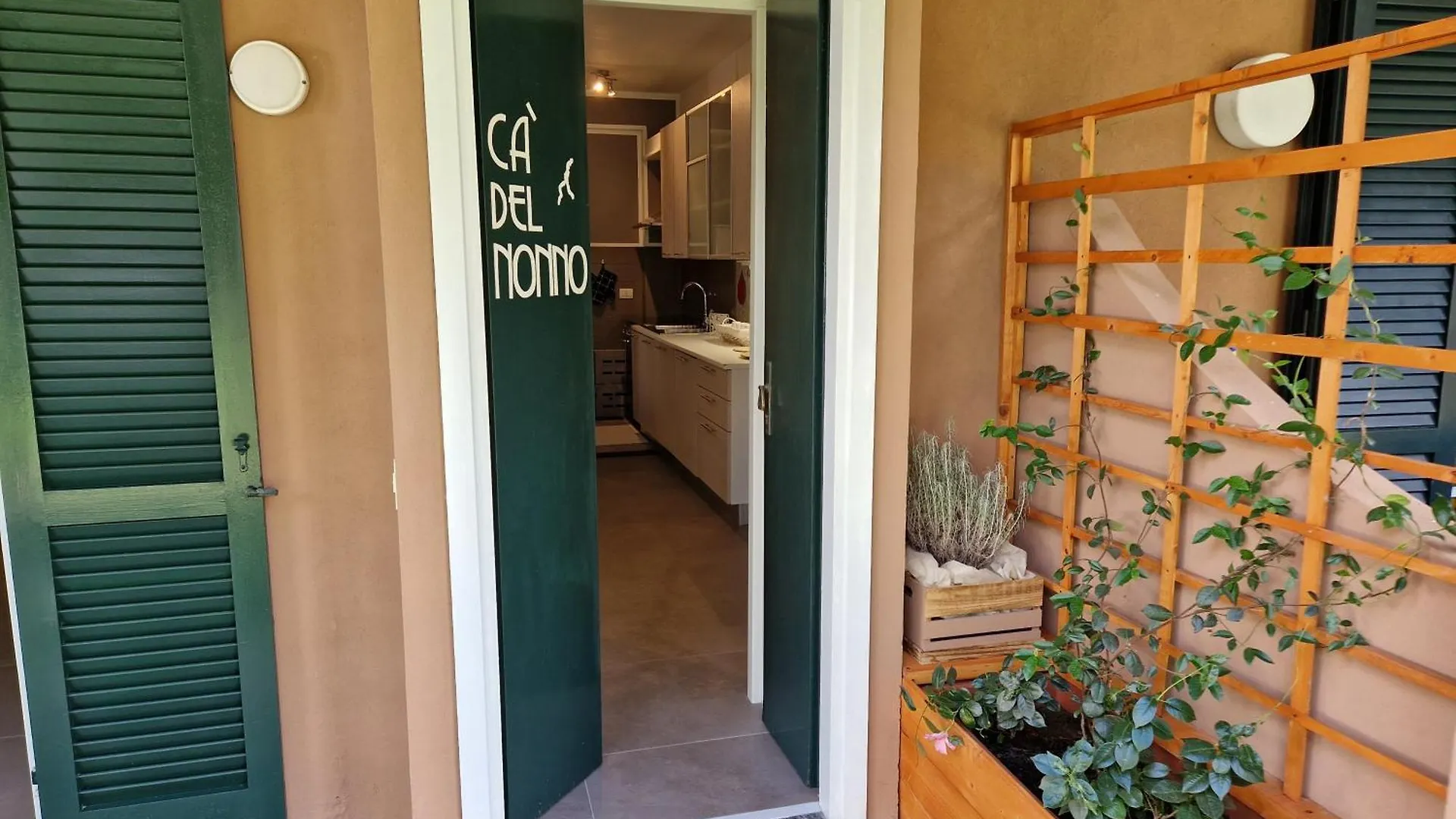 Ca Del Nonno Apartment Mandello del Lario 0*,  Italy